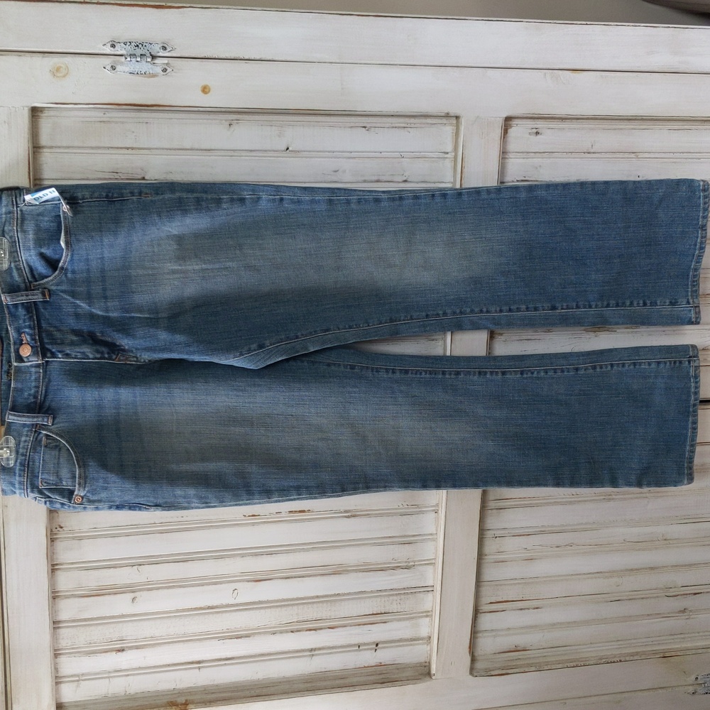 Old Navy, the Sweetheart, bootcut jeans. Size 8
